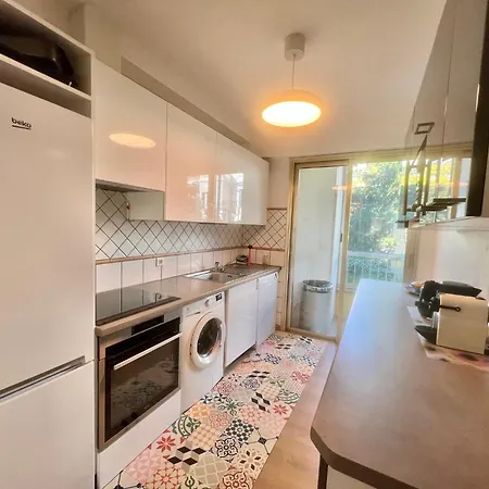 June 2 Bedrooms With Pool By Welcome To Lejlighed Cannes